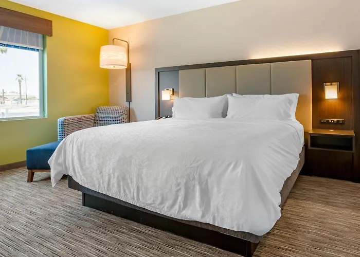 Express & - Dwtn - State Capitol By Ihg 3*