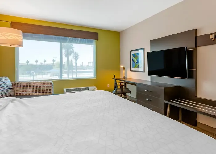 Express & - Dwtn - State Capitol By Ihg Phoenix