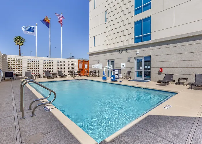 Express & - Dwtn - State Capitol By Ihg Hotel Phoenix
