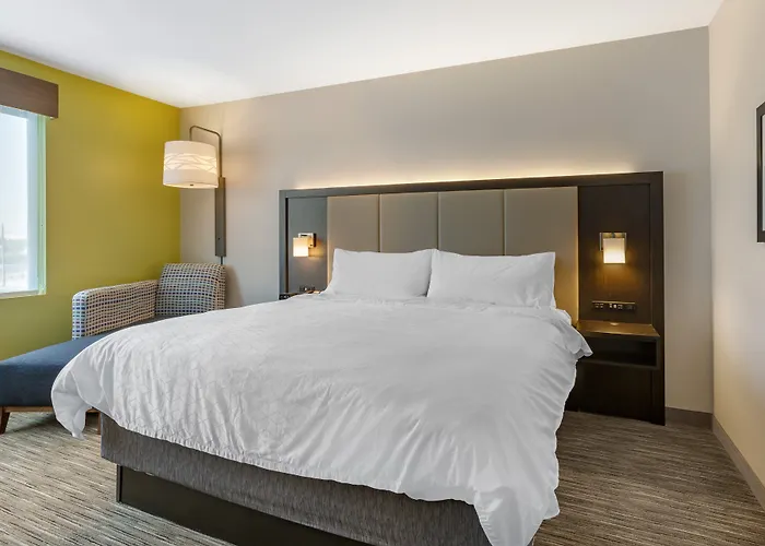 Express & - Dwtn - State Capitol By Ihg Hotel Phoenix
