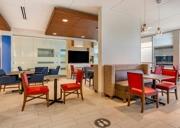 Express & - Dwtn - State Capitol By Ihg Phoenix
