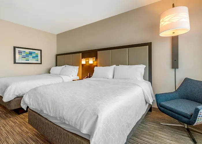 Express & - Dwtn - State Capitol By Ihg 3*
