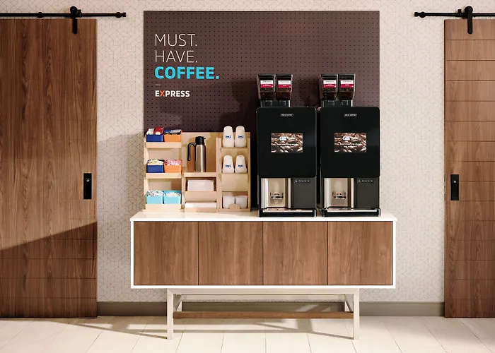 Express & - Dwtn - State Capitol By Ihg Hotel